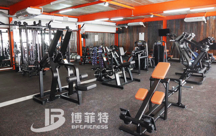 博菲特健身器材案例 泰国客户的健身房图片