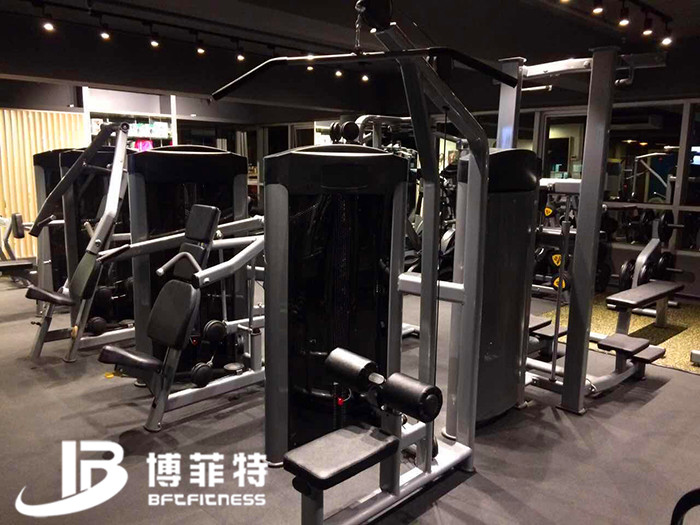 博菲特健身器材案例 香港客户的健身房图片