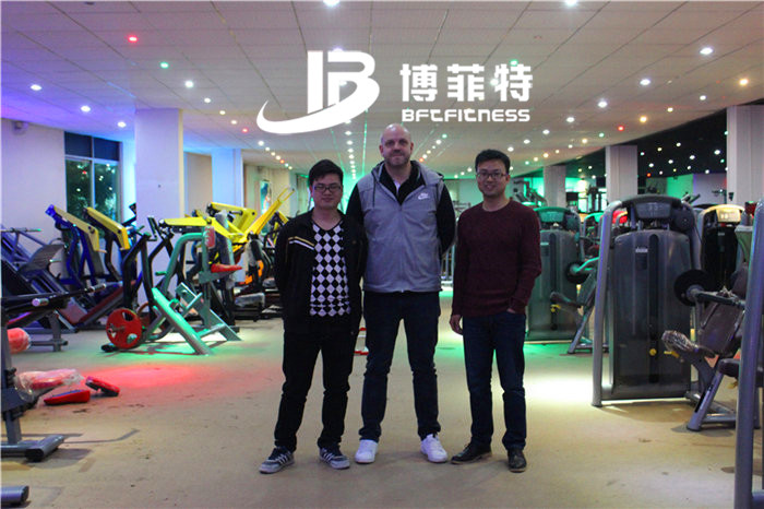 瑞典客户来中国广州博菲特健身器材有限公司进口健身器材
